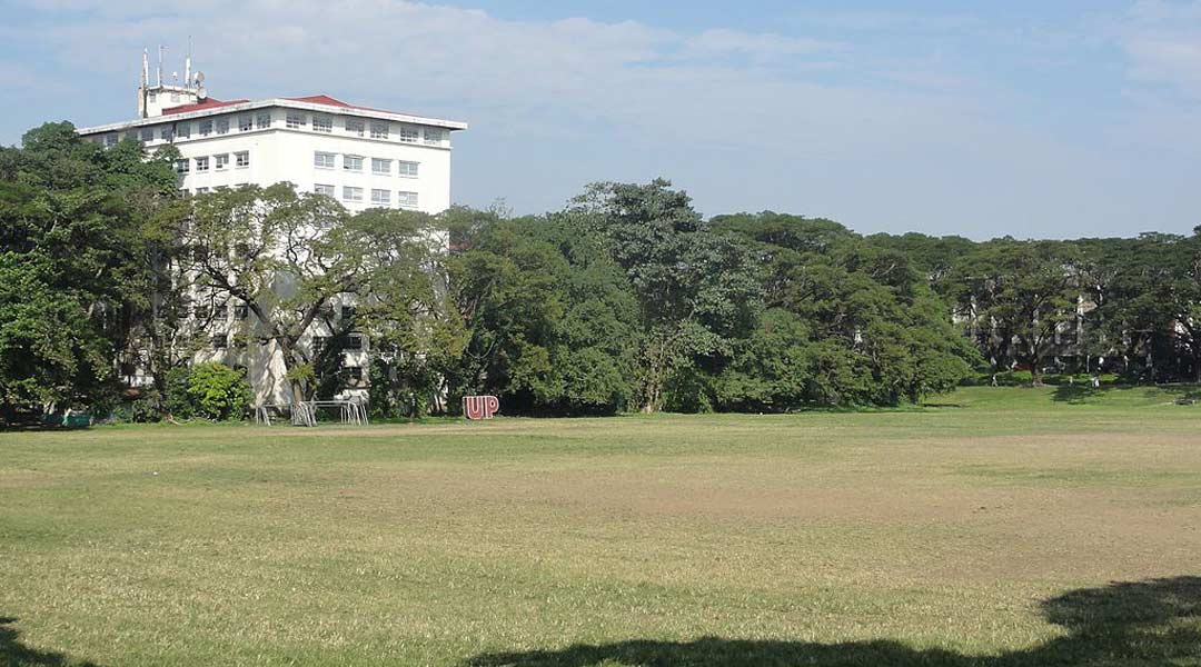 Sunken Garden and Library at the University of the Philippines Diliman Campus, Quezon City, 2015. Photo via Wikimedia Commons