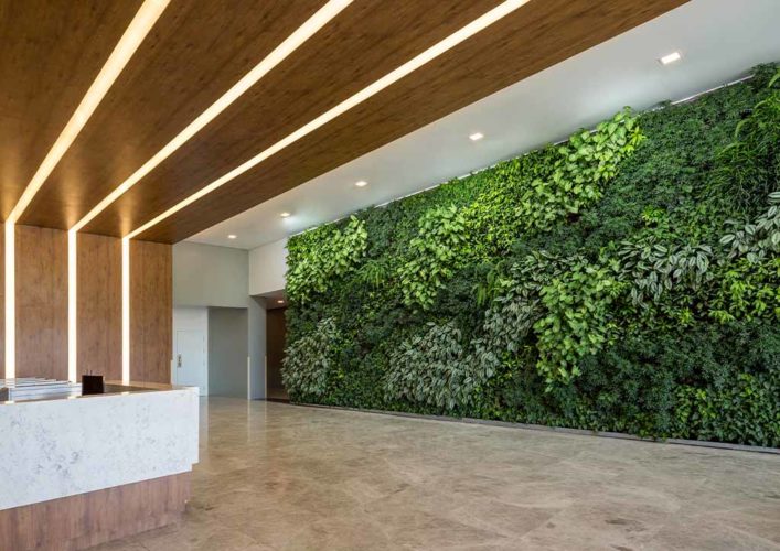 Green Machine: how adding green walls can lead to clean, healthy spaces ...