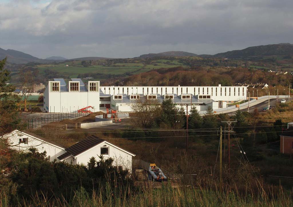 Loreto Community School (Milford, Ireland 2006)