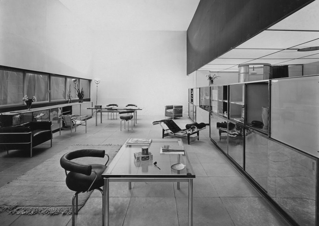 Charlotte Perriand Dining room 28