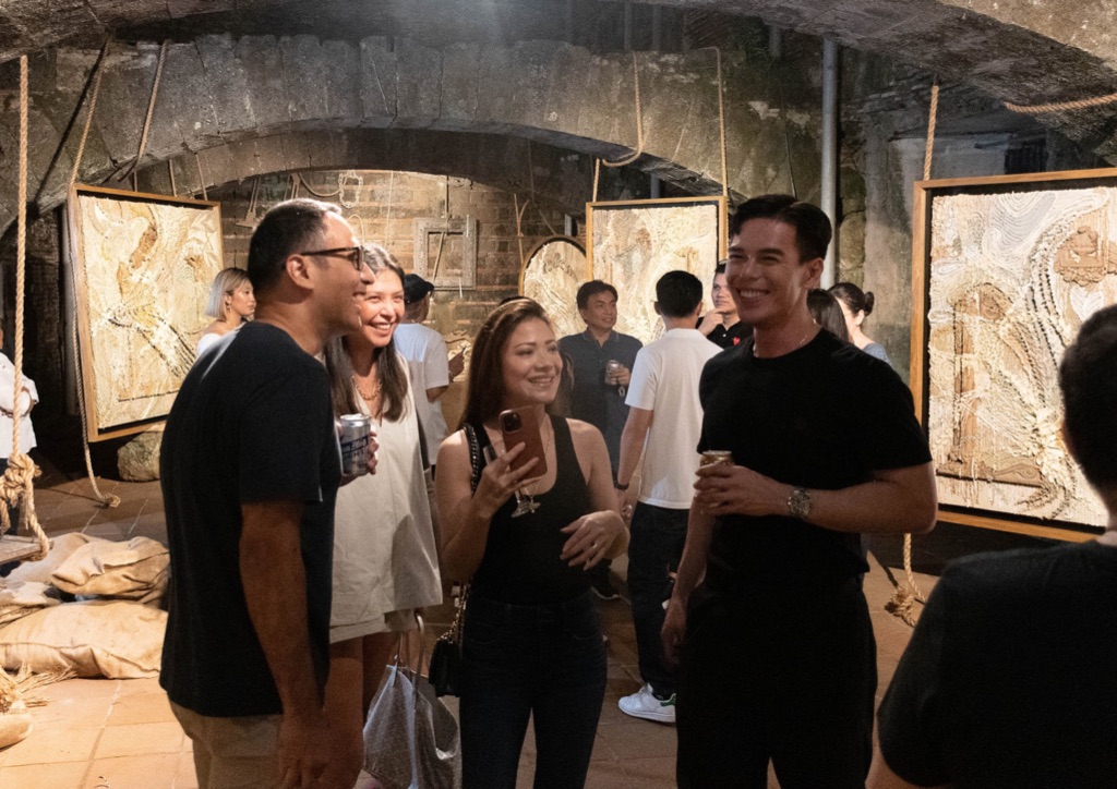 Arce exhibit in Intramuros - Guests