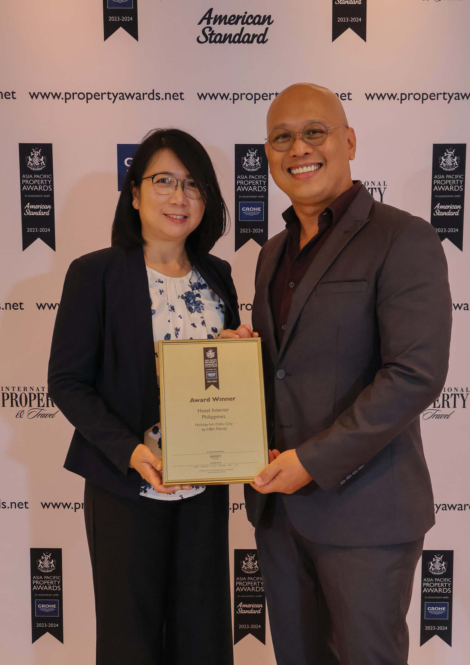 Award Winner
Hotel Interior Philippines
Holiday Inn Cebu City by HBA Manila
L-R: Architects Gina and Norman Agleron