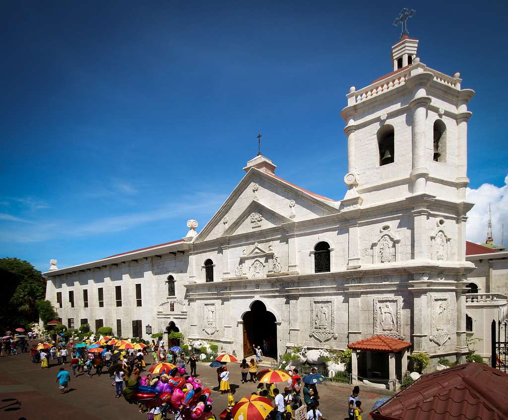 The Basilica Minore Del Santo Niño, one of the famous churches in the Philippines, constructed in the earthquake Baroque style.