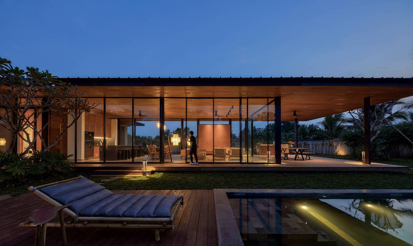 The Sustainable Weekend Villa in Vietnam. Photo by Phu Dao.