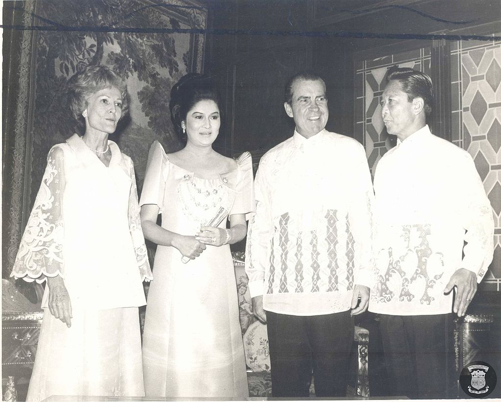 Ferdinand and Imelda Marcos, with Richard and Pat Nixon. Photo by National Library of the Philippines. Source: Wikimedia Commons.