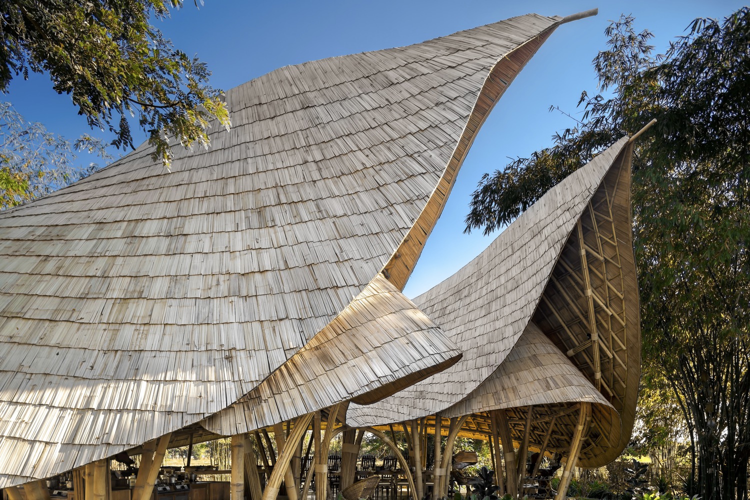Close-up of the upturned roofs. Photo from Chiangmai Life Architects.