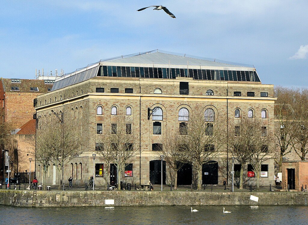 Arnolfini from across the harbor. Photo by Arpingstone. Source: Wikimedia Commons.