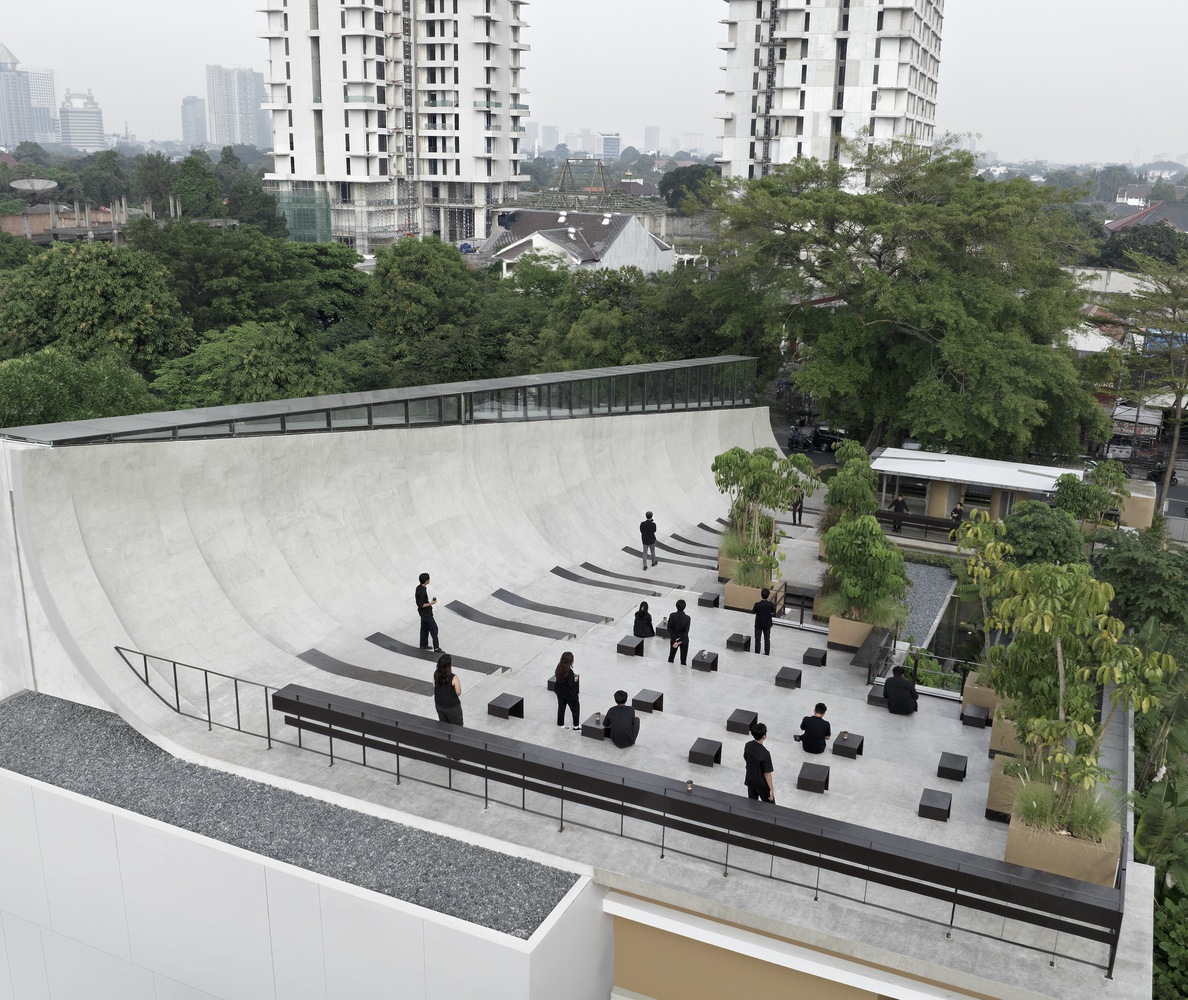 Amphitheater view from the highest point. Photo by Mario Wibowo.