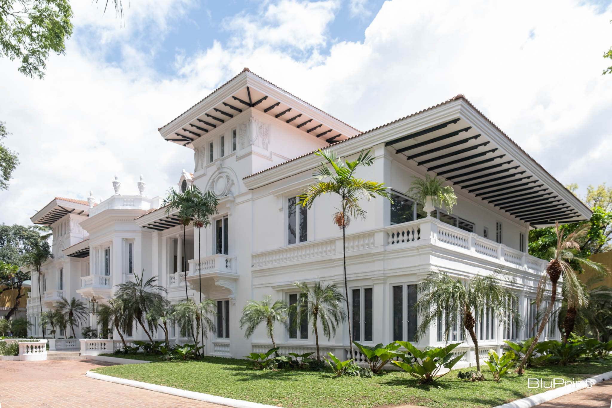 Exterior of heritage structure Laperal Mansion.