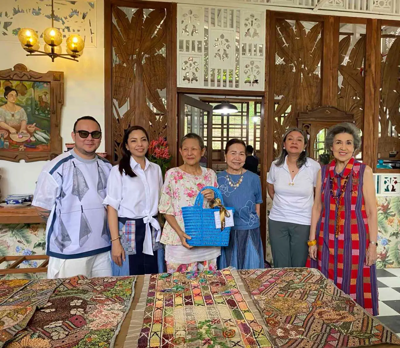 Jor-El Espina (far left) with the founders of Artefino and Patis Tesoro (center).