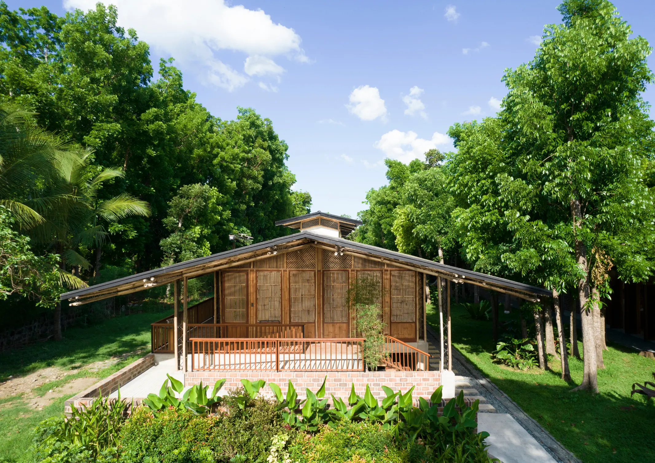 Façade of the Kilyawan Resort