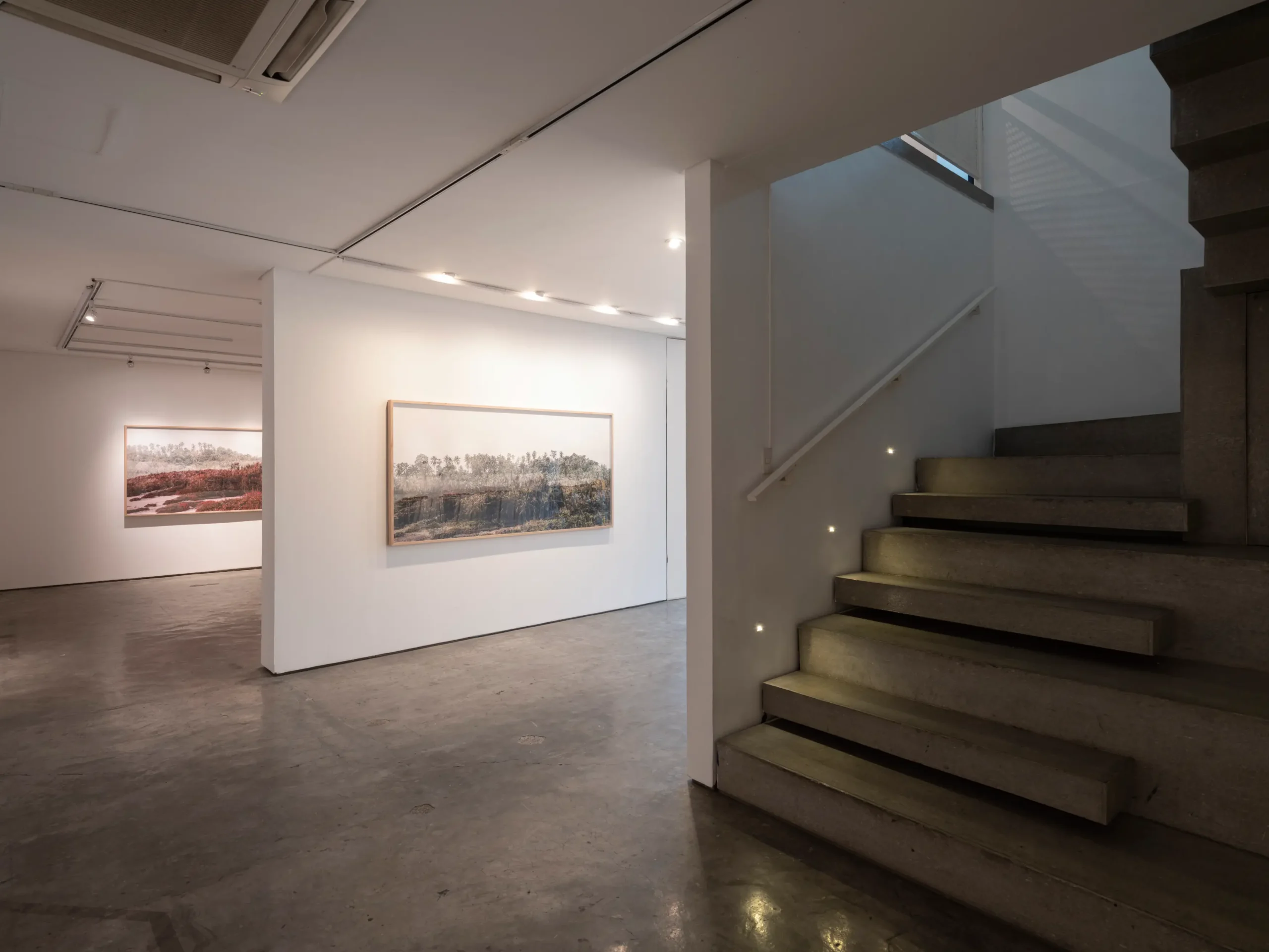 The ground floor of Artinformal, one of the art galleries featured in this article. 